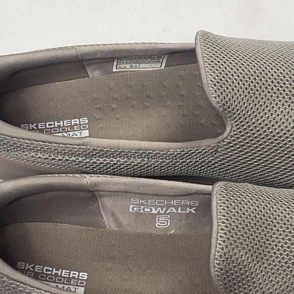 SKECHERS AIR COOLED GOGA MAT GOWALK 5 WOMEN SHOES SIZE 10 - Picture 4 of 8